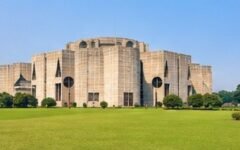 জাতীয় সংসদ ভবন এলাকায় নিরাপত্তা বলয় বাড়ানো হচ্ছে